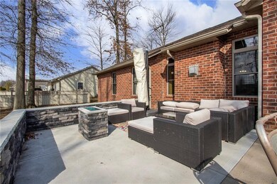 375 Woodside Ct, Batesville, IN 47006 - photo 6