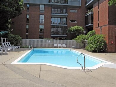 Wellesley Green Condominiums unit 312, Wellesley, MA 02482 - photo 4