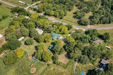 732 S Reno Rd, Springtown, TX 76082 - photo 7