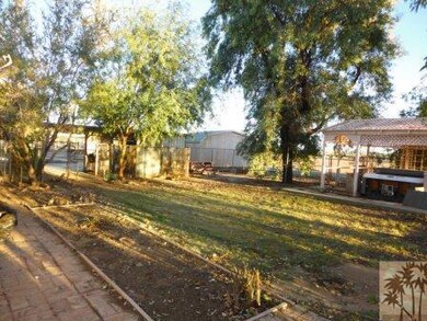 402 E 10th Ave, Blythe, CA 92225 - photo 6