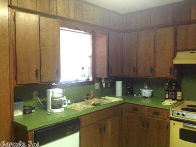 2213 Lookout Ave, Conway, AR 72034 - photo 3