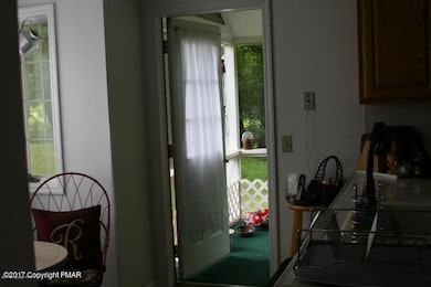 95 Village Dr, Stroudsburg, PA 18360 - photo 2