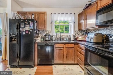 1028 Karen Blvd, Capitol Heights, MD 20743 - photo 6