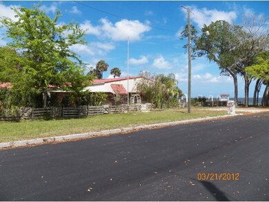 100 River Park Blvd, Titusville, FL 32780 - photo 2