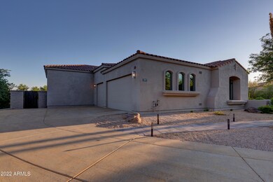 3 Car Garage