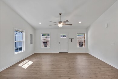 187 Crystal Ln, Walhalla, SC 29691 - photo 5