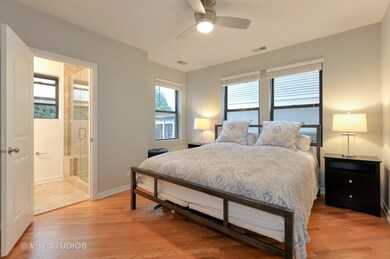 4830 N Hoyne Ave unit 2, Chicago, IL 60625 - photo 6