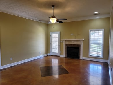 1001 Emerald Way, Hartselle, AL 35640 - photo 4