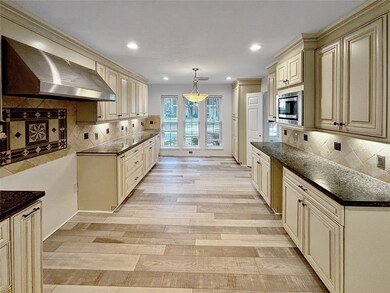 14715 Forest Lodge Dr, Houston, TX 77070 - photo 7