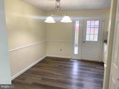 19124 Partridge Wood Dr, Germantown, MD 20874 - photo 5