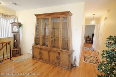 87 Gervil St unit 90, Staten Island, NY 10309 - photo 5