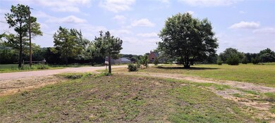 119 N Longhorn Dr, Weatherford, TX 76085 - photo 4