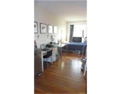 1682 Beacon St, Brookline, MA 02445 - photo 6