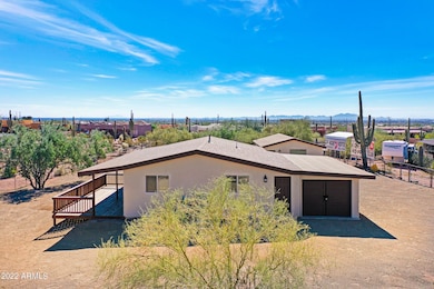 937 E Saddle Butte St-32