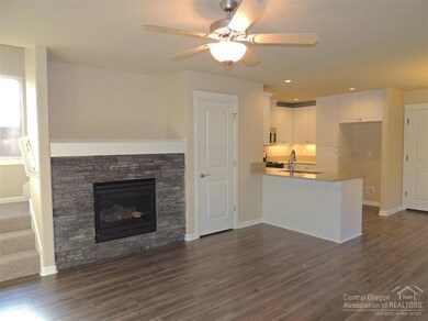 unlisted-address, Bend, OR 97701 - photo 6