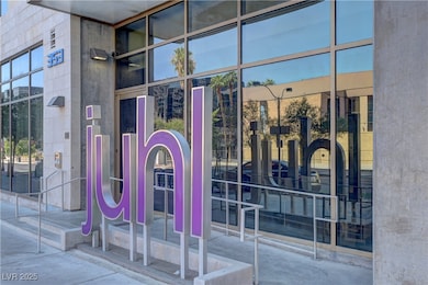 Juhl unit 727, Las Vegas, NV 89101 - photo 3