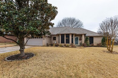 6425 Whitney Ct, North Richland Hills, TX 76182 - photo 2