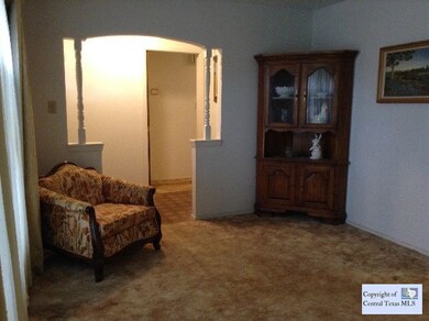 129 Chaparral St, San Marcos, TX 78666 - photo 2