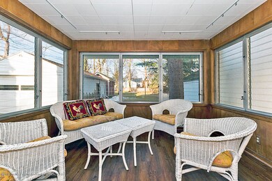 3 Season Room