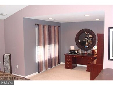 116 Chancellor Dr, Woodbury, NJ 08096 - photo 5