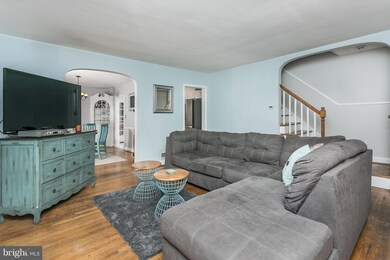 127 Stevenson Ln, Baltimore, MD 21212 - photo 4