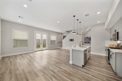 5216 Pinemont Creek Ln, Houston, TX 77018 - photo 6