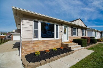 30325 Forestgrove Rd, Willowick, OH 44095 - photo 2