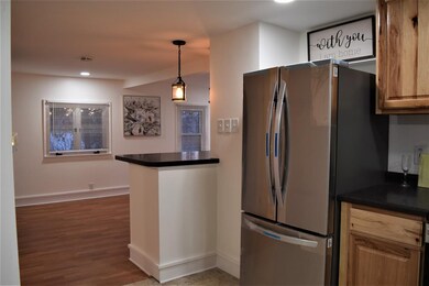 86 Curtis Ave, Rutland, VT 05701 - photo 4