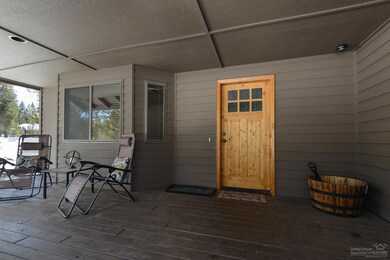 57945 Kinglet Rd, Sunriver, OR 97707 - photo 2