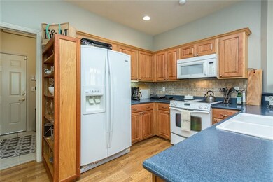 3 Kipling Cir, Bella Vista, AR 72715 - photo 4