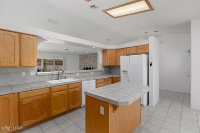 3076 Silversmith Bay-12