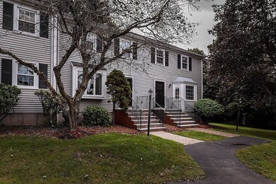 41 Casey Cir unit 41, Waltham, MA 02451 - photo 2