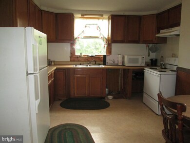 4066 Crums Church Rd, Berryville, VA 22611 - photo 6