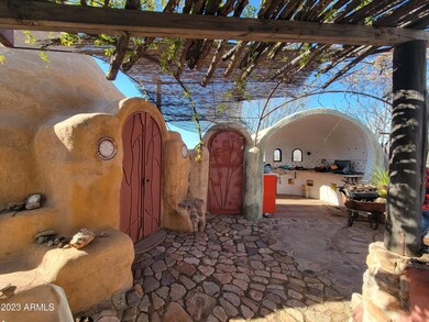 7581 N Avenida Del Sol