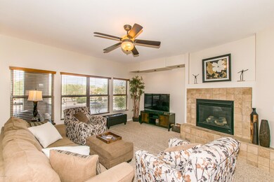 02 Family Room