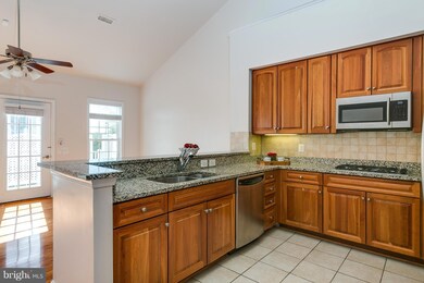 8915 Yellow Daisy Place, Lorton, VA 22079 - photo 7