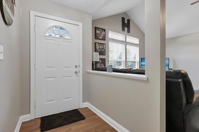 4526 Newport Loop E, Grove City, OH 43123 - photo 3