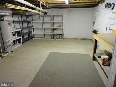 17159 Stoneleigh Place, Jeffersonton, VA 22724 - photo 5