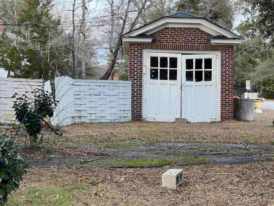 315 Scott St, Kingstree, SC 29556 - photo 3