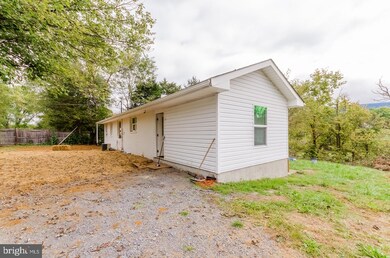 unlisted-address, Edinburg, VA 22824 - photo 7