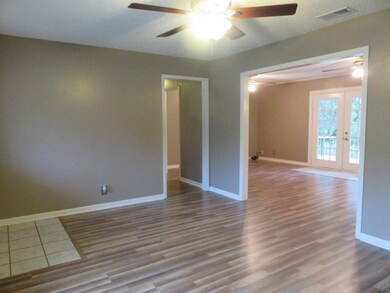 400 W Bullock St, Denison, TX 75020 - photo 6