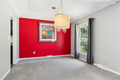 6621 Garnett Dr, Shawnee, KS 66203 - photo 2