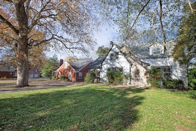 303 Lauderdale Rd, Nashville, TN 37205 - photo 4