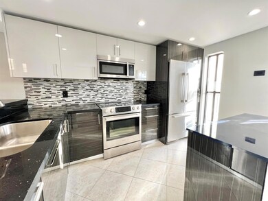 17 Royal Palm Way unit 503, Boca Raton, FL 33432 - photo 2