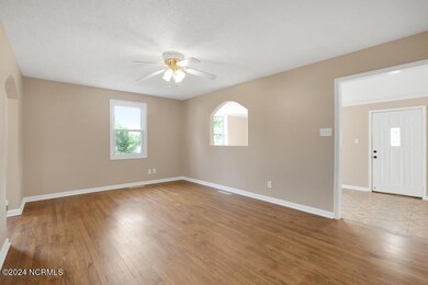 1001 Elm St, Jacksonville, NC 28540 - photo 7