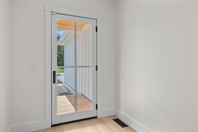 539 Thomas Ln unit 27, Stowe, VT 05672 - photo 3