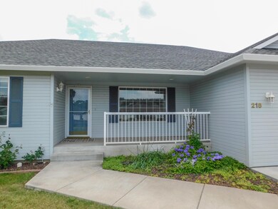 6 - covered patio to front door