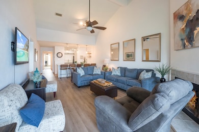 202 Lakeview Terrace unit A, Montgomery, TX 77356 - photo 4