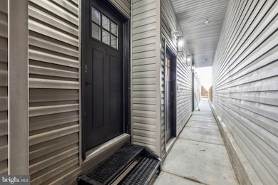 1214 E Susquehanna Ave unit D, Philadelphia, PA 19125 - photo 4