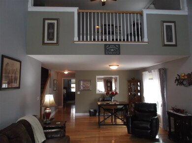 43 Arbor Cir unit 43, Litchfield, NH 03052 - photo 6